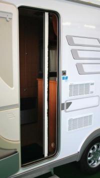 caravan-insektengaasdeur-182-x-75cm_thb.jpg